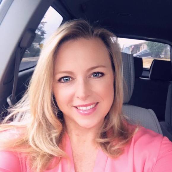 Meet your Posher, Tina - Picture 1 of 1